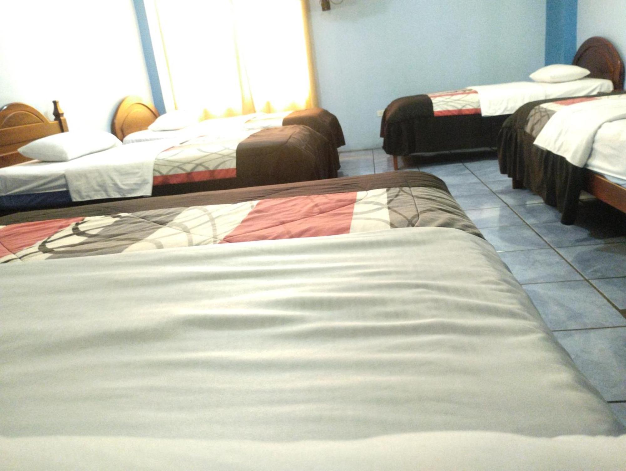 Hostal Mariajose Banos Екстер'єр фото